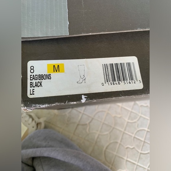 Pre-Owned Black Enzo Angiolini EA Gibbons Boots, Size 8 - Picture 6 of 7